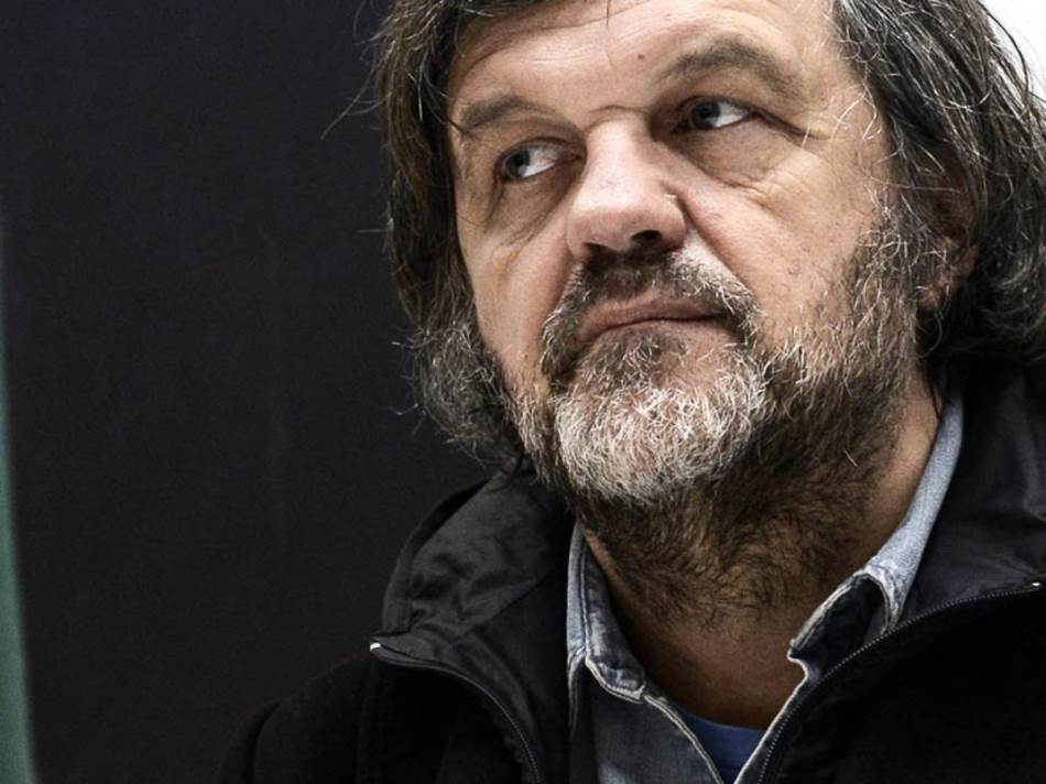 ŠTO SAM SE KRSTIO: Emir Kusturica o ratu, Sarajevu, ocu Muratu, obećanju da neće kročiti u Srbiju BIO SAM META MARKA MILOŠEVIĆA!