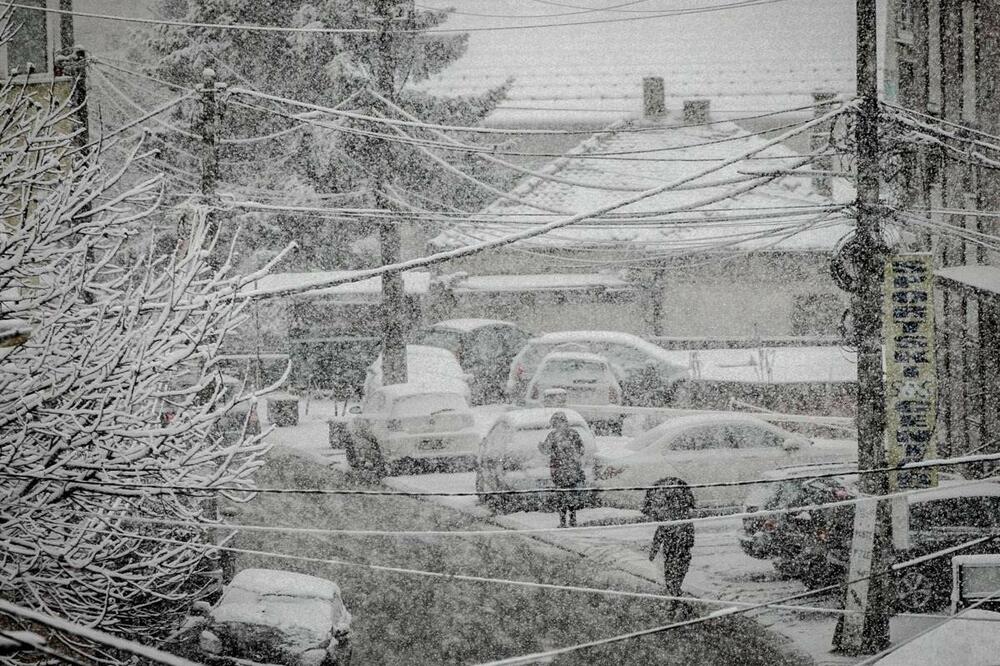 ZIMSKA OLUJA SE STUŠTILA NA BALKAN, OKOVANI DIJELOVI ZEMALJA OD SRBIJE DO UKRAJINE: Poznato do KADA ćemo se SMRZAVATI